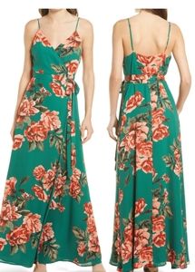 Lulus floral Maxi dress with slit